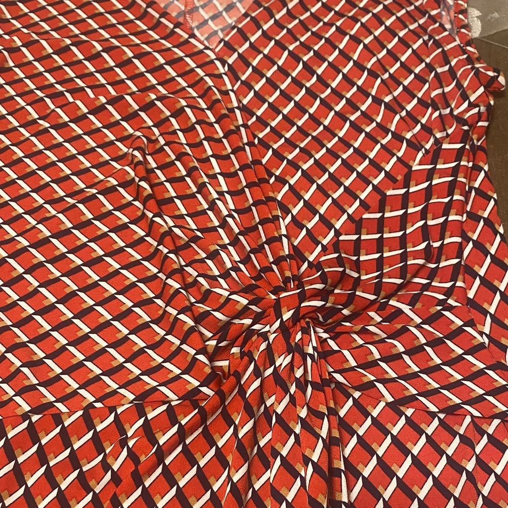 Banana Republic Red and White Patterned Midi Dress - Picture 5 of 5